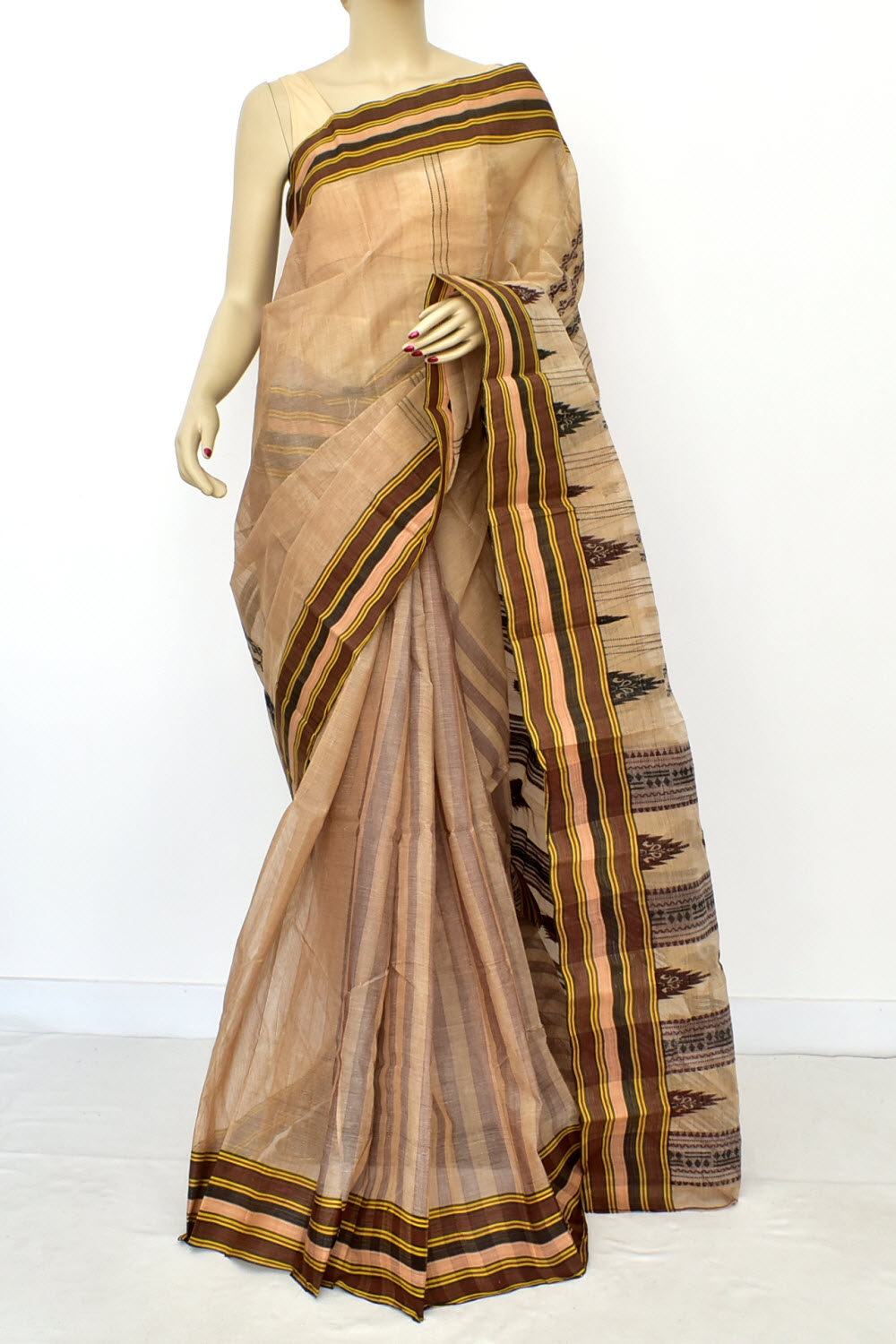 Fawn-Magenta Handwoven Tant Cotton Saree 17476