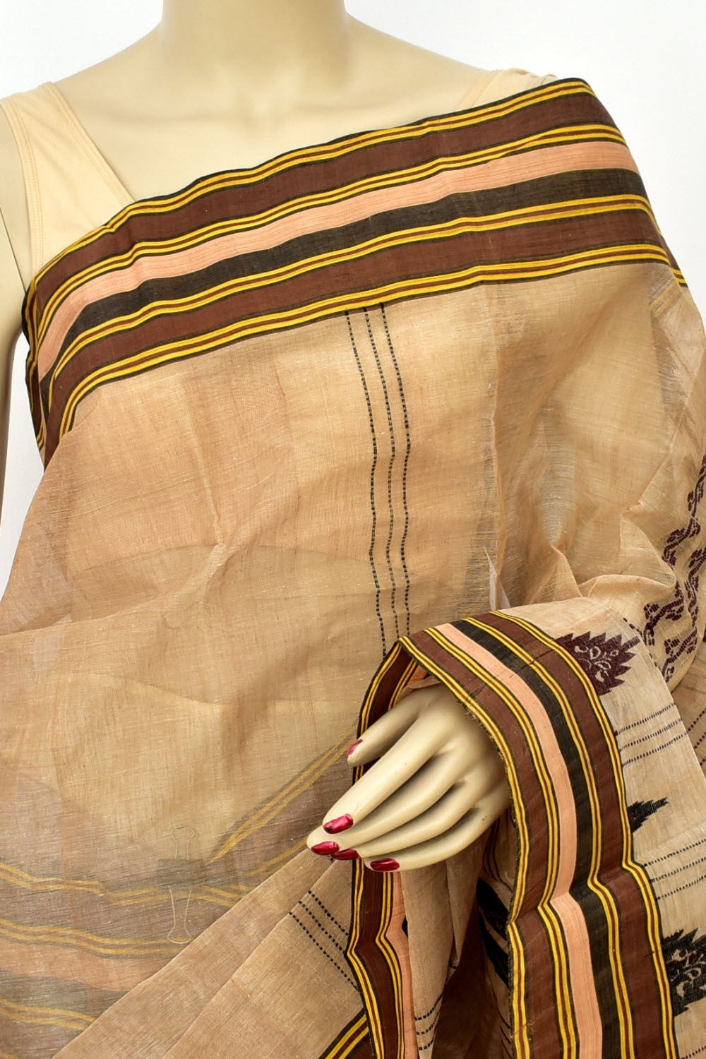 Fawn-Magenta Handwoven Tant Cotton Saree 17476