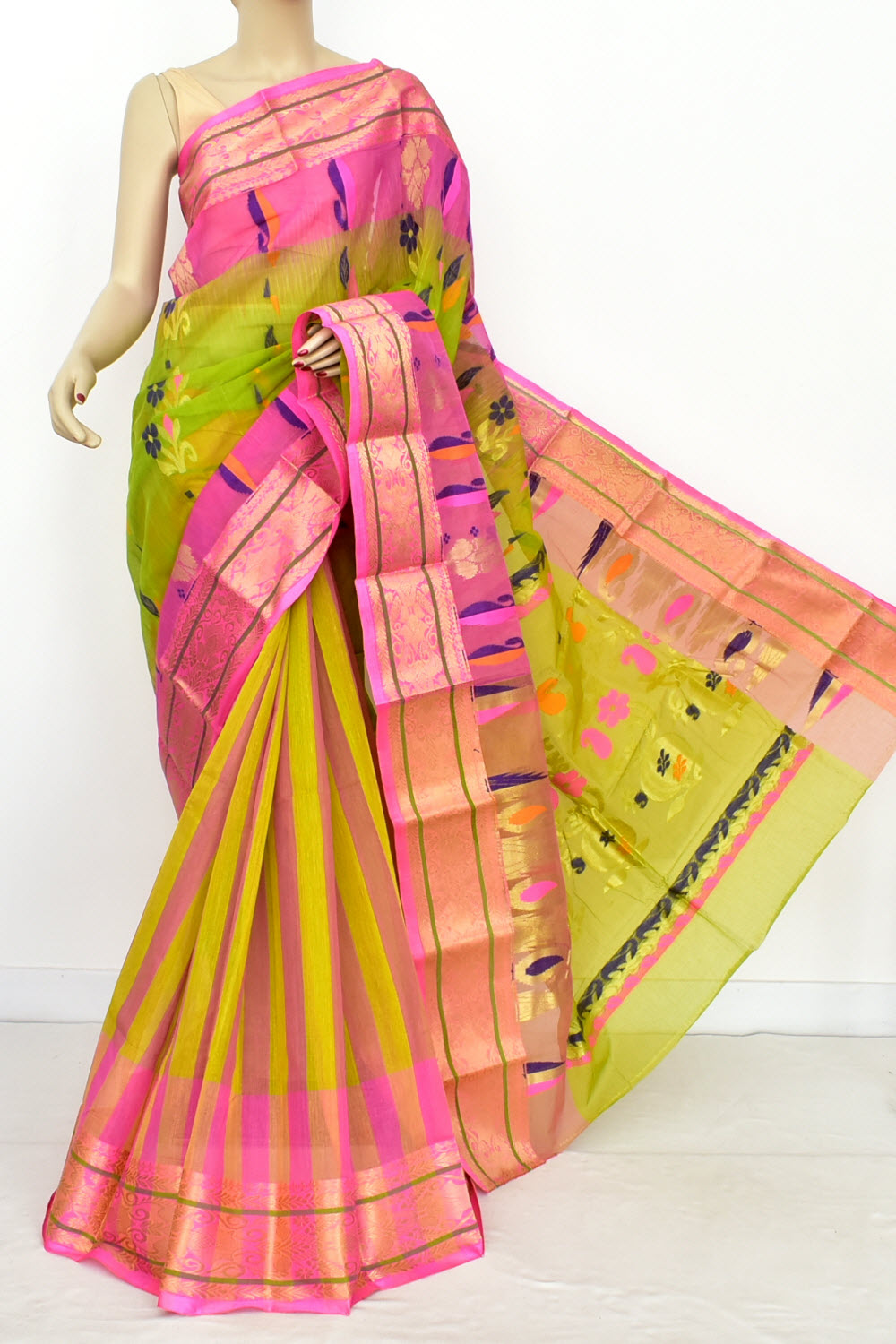 Pear Green-Pink Handwoven Tant Cotton Saree 17525