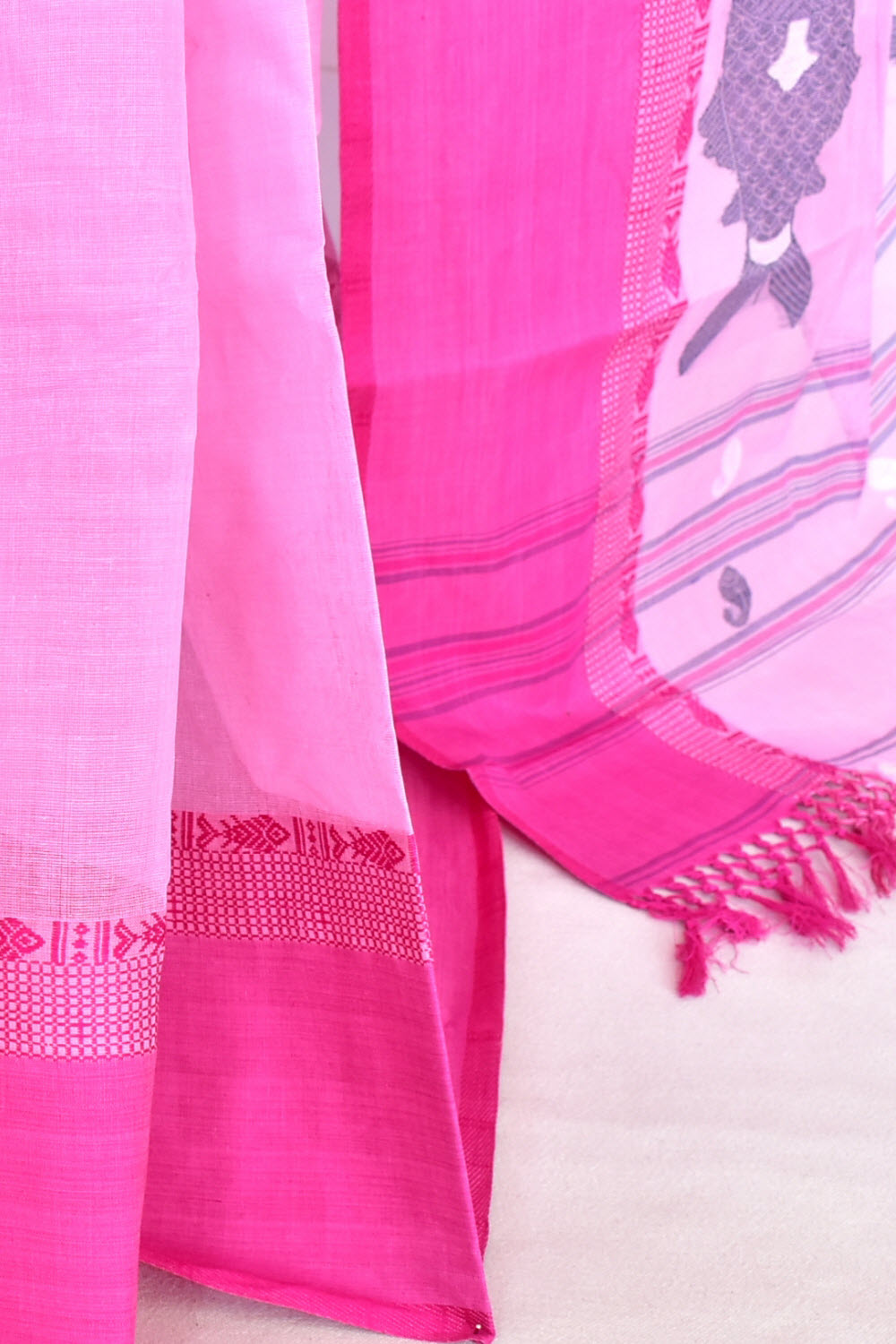 Pink Handloom Tant Cotton Saree with Blouse Ganga Yamuna Border 17545