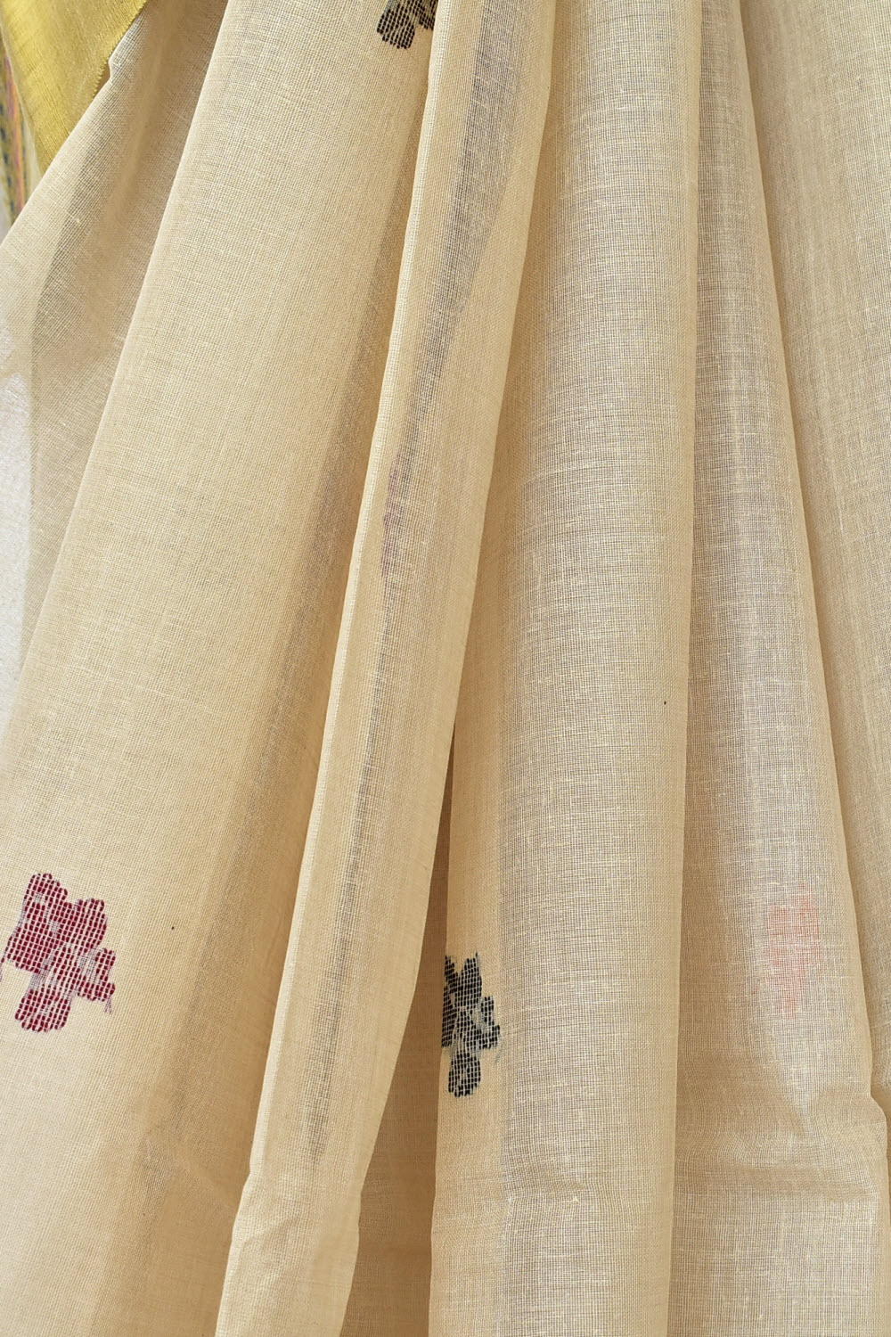 Beige Handloom Tant Cotton Jamdani Saree with Blouse