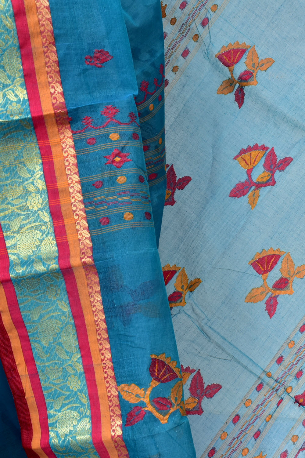 Pherozi Blue Handloom Tant Cotton Saree