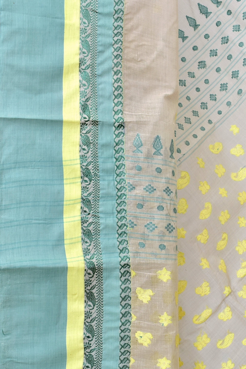 Fawn Handloom Tant Cotton Saree with Blouse 17621