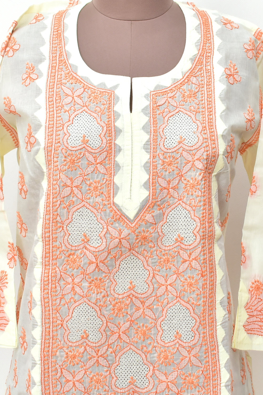 XL 44 Peach Chikankari Stitched Kurti 18331