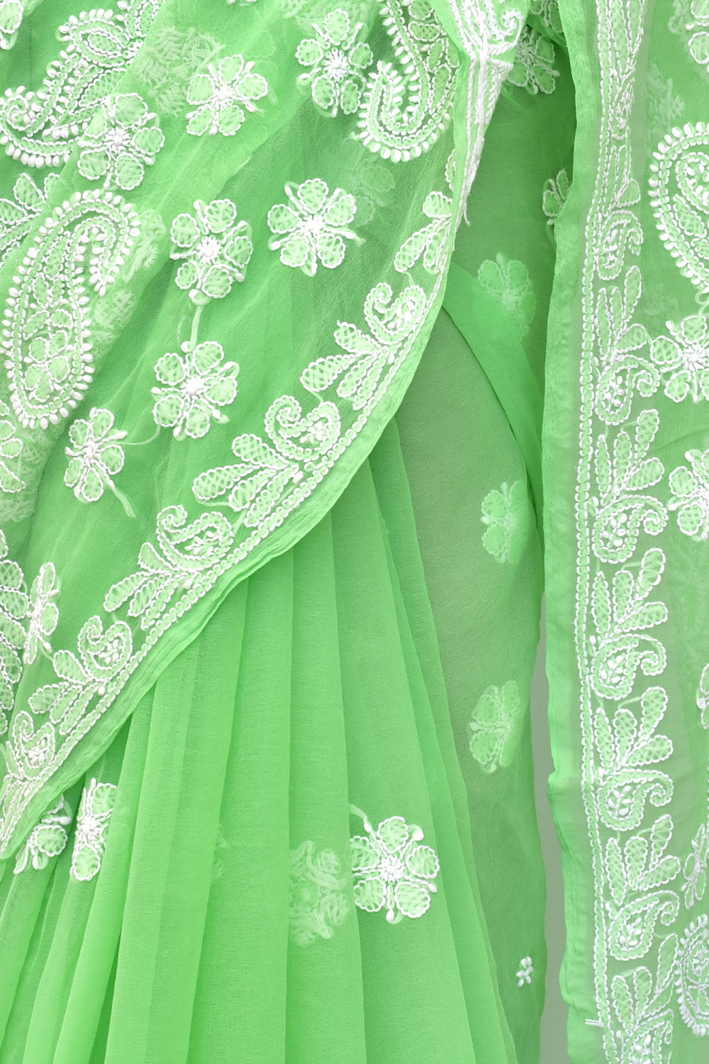 Pista Green Hand-Embroidered Lucknowi Chikankari Georgette Saree with Blouse 15102