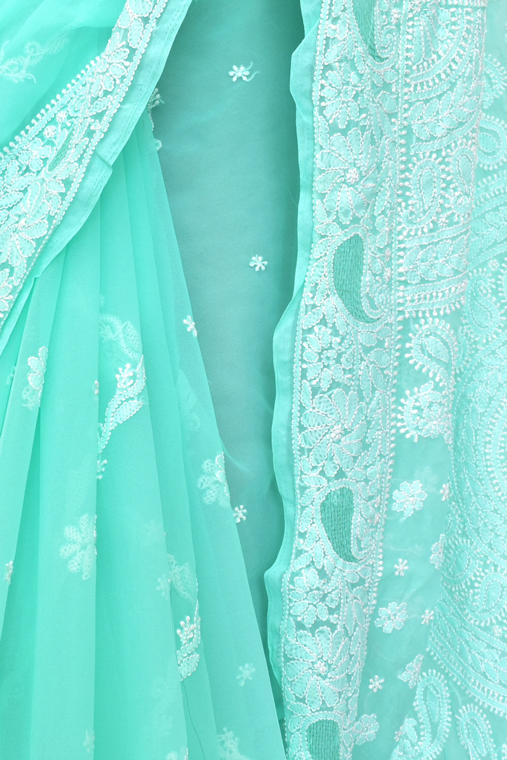 Sea Green Hand-Embroidered Lucknowi Chikankari Georgette Saree with Blouse Rich Pallu 15161