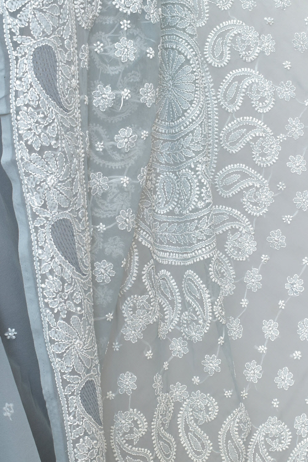 Grey Hand-Embroidered Lucknowi Chikankari Georgette Saree with Blouse Rich Pallu 15165