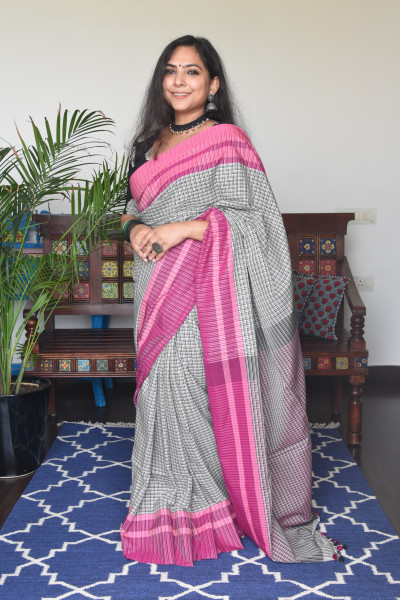 BENGAL CHECK 04