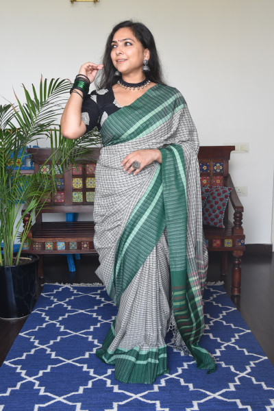 BENGAL CHECK 05