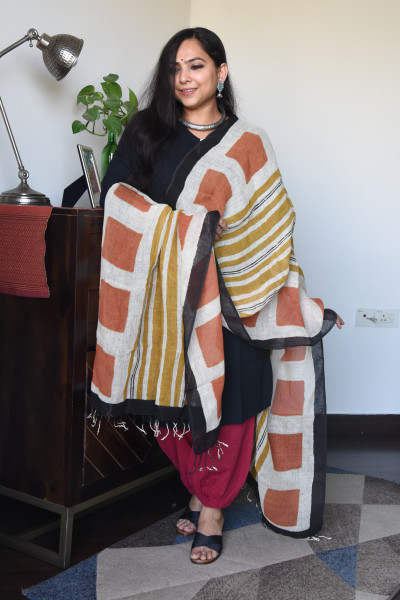 RUST SQUARE LINEN DUPATTA