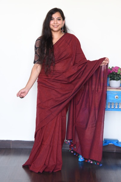GORGEOUS RED COTTON SAREE