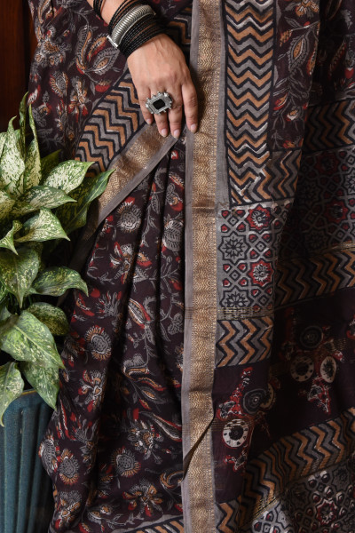 FLORAL BROWN COTTON SILK SAREE