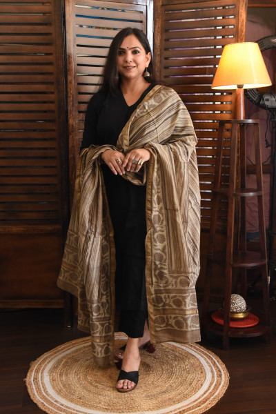 STRIPED DUSTY BEIGE - GREY COTTON SILK DUPATTA