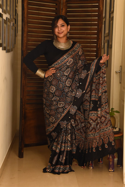 BLACK BIG LEAF AJRAKH MODAL SILK SAREE WITH MIRROR WORK