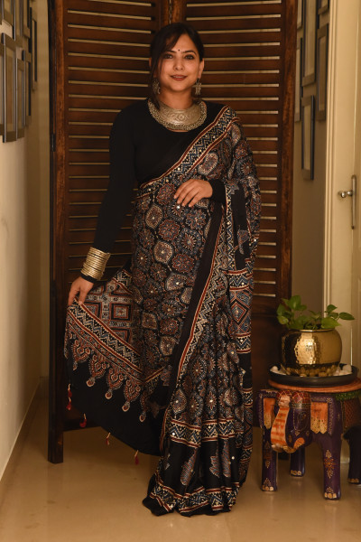 BLACK BIG LEAF AJRAKH MODAL SILK SAREE WITH MIRROR WORK