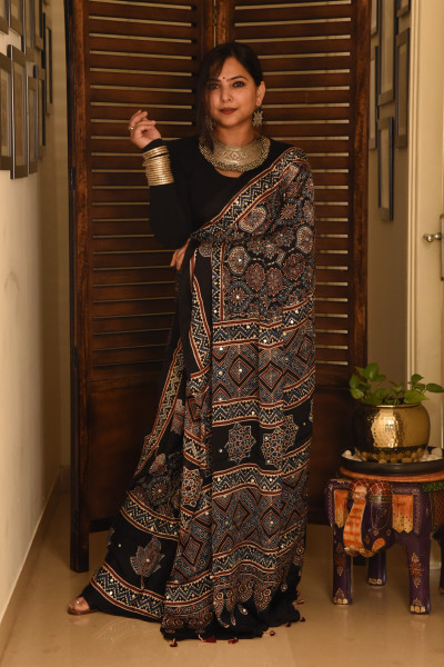 BLACK BIG LEAF AJRAKH MODAL SILK SAREE WITH MIRROR WORK