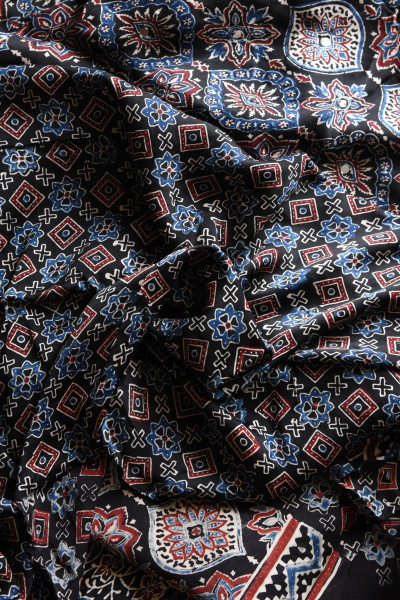 BLACK BIG LEAF AJRAKH MODAL SILK SAREE WITH MIRROR WORK