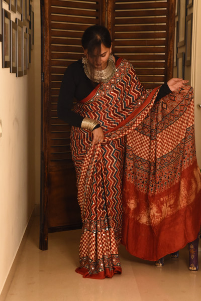 RED ZIG ZAG AJRAKH MODAL SILK SAREE WITH MIRROR WORK