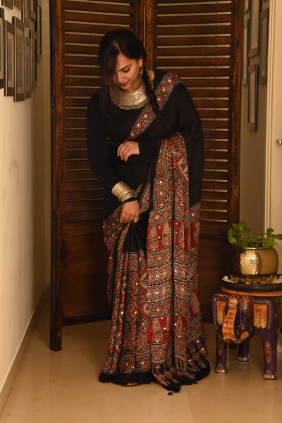 HALF BLACK HALF RED AJRAKH MODAL SILK SAREE WITH MIRROR WORK