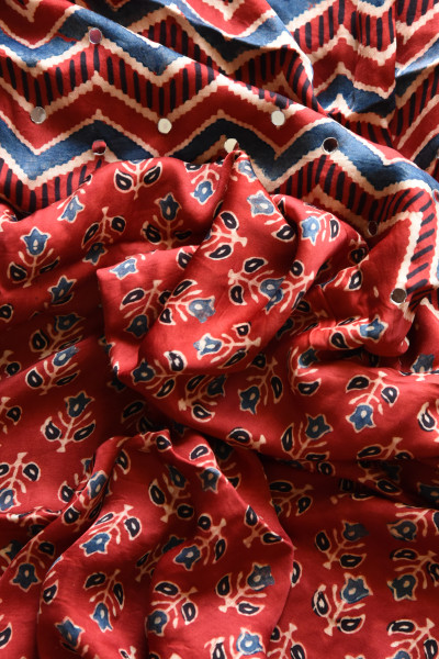 RED ZIG ZAG AJRAKH MODAL SILK SAREE WITH MIRROR WORK