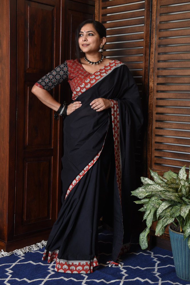 Image of RED TREE BLACK PATCHWORK COTTON SAREE