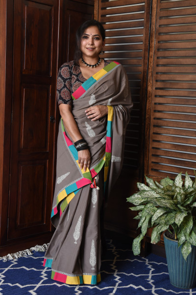 BROAD MULTICOLOR GREY PATCHWORK COTTON SAREE