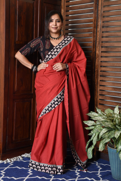 BIG TREE RED PATCHWORK COTTON SAREE