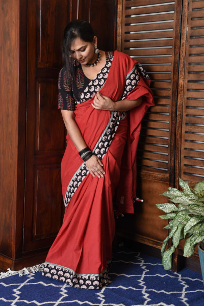 BIG TREE RED PATCHWORK COTTON SAREE