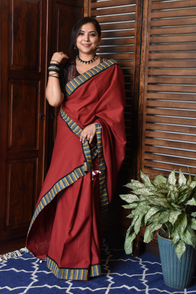 THIN MULTICOLOR STRIPE RED PATCHWORK COTTON SAREE