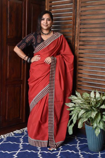 BLACK LOOP RED PATCHWORK COTTON SAREE