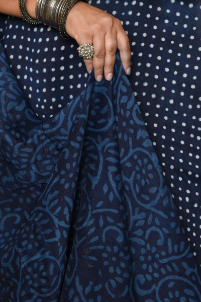 SMALL DOT INDIGO COTTON SILK SAREE