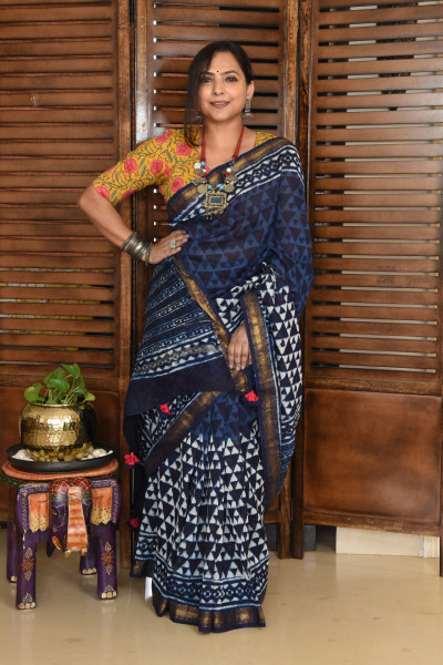 SMALL TRIANGLES COTTON SILK SAREE