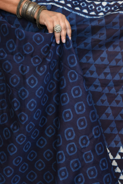 SMALL TRIANGLES COTTON SILK SAREE