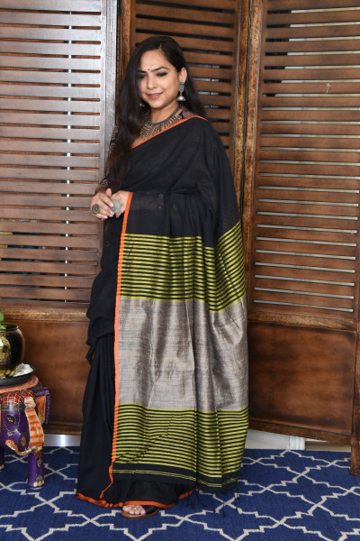 BLACK BENGAL COTTON SAREEE WITH GHICHA PALLA