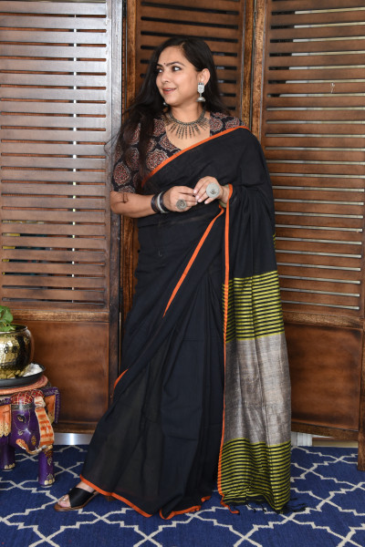 BLACK BENGAL COTTON SAREEE WITH GHICHA PALLA