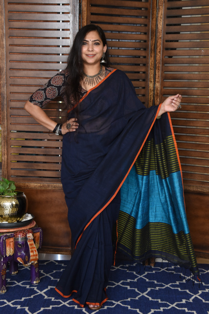 Image of ROYAL BLUE BENGAL COTTON SAREEE WITH GHICHA PALLA