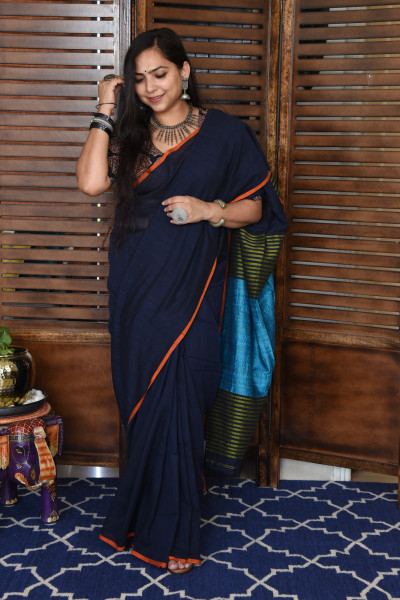 ROYAL BLUE BENGAL COTTON SAREEE WITH GHICHA PALLA