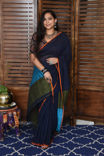ROYAL BLUE BENGAL COTTON SAREEE WITH GHICHA PALLA