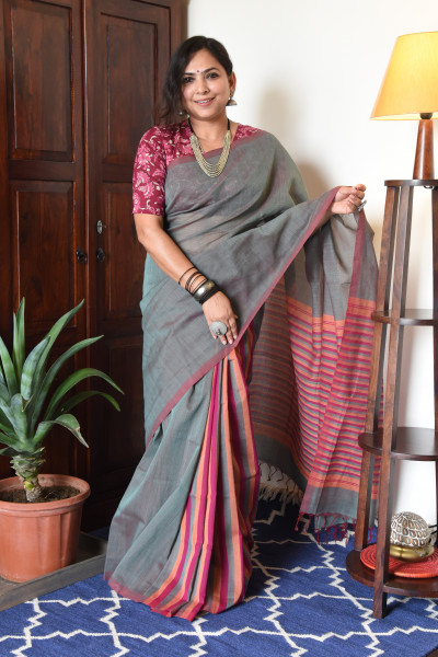 CROSS SHADED GREY MANGALGIRI STRIPPED SAREE