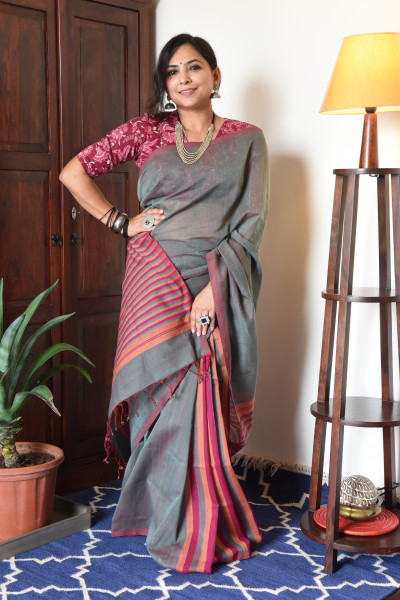 CROSS SHADED GREY MANGALGIRI STRIPPED SAREE