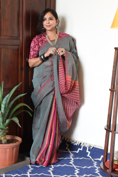 CROSS SHADED GREY MANGALGIRI STRIPPED SAREE