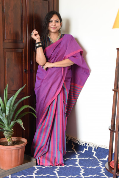 ORCHID MANGALGIRI STIPPED SAREE
