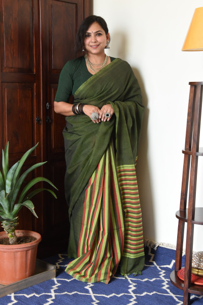 GREEN MANGALGIRI STRIPPED SAREE