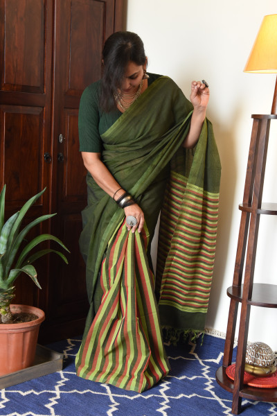 GREEN MANGALGIRI STRIPPED SAREE