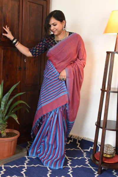 CROSS SHADED RED MANGALGIRI STRIPPED SAREE