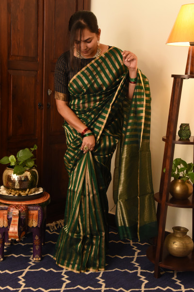 EMERALD GREEN CHANDERI SILK SAREE WTIH GOLDEN ZARI