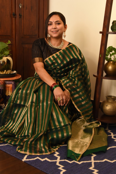 EMERALD GREEN CHANDERI SILK SAREE WTIH GOLDEN ZARI