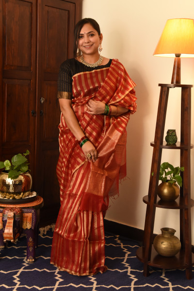 MAROON CHANDERI SILK SAREE WTIH GOLDEN ZARI