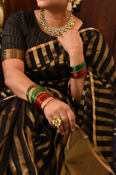 BLACK CHANDERI SILK SAREE WTIH GOLDEN ZARI