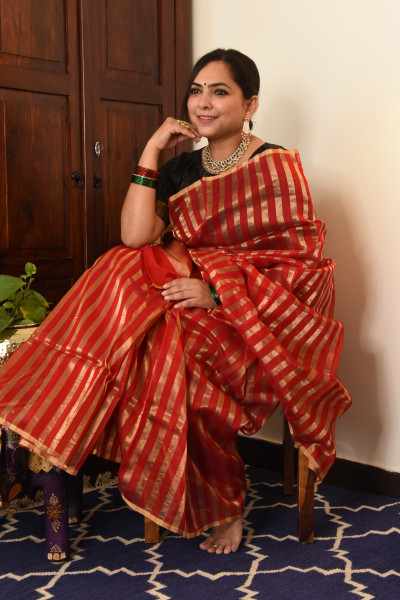 RED CHANDERI SILK SAREE WTIH GOLDEN ZARI